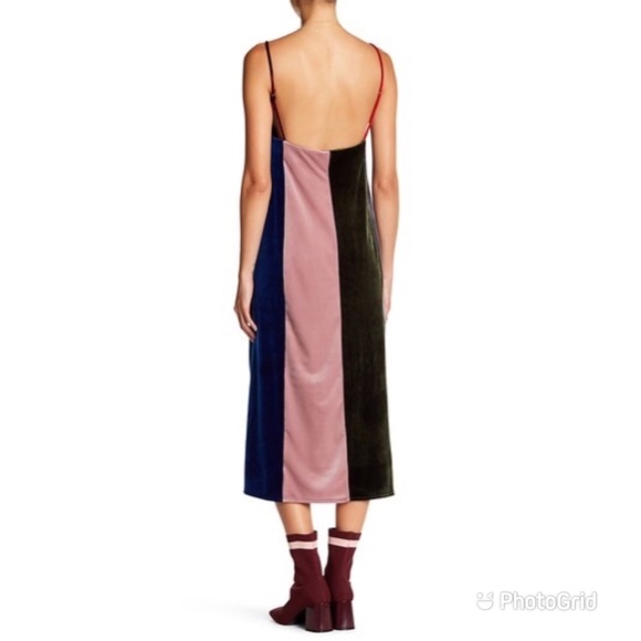 NEW ** Drifter Dress - Picture 2 of 4